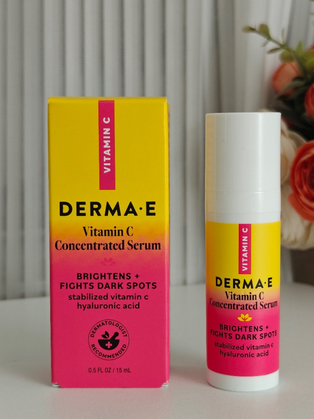 New DERMA E Vitamin C Concentrated Serum Brightening Hyaluronic Acid 0.5 oz/15ml
